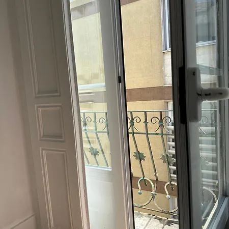 Garden Campo De Ourique - リスボン