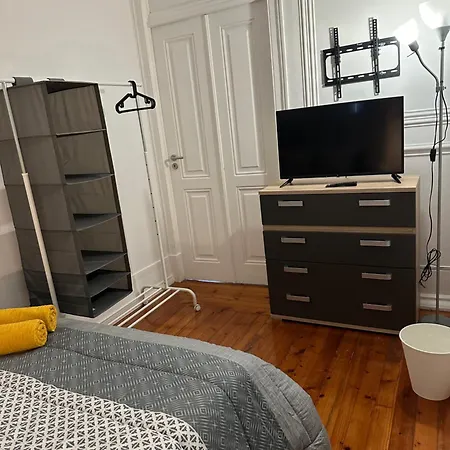 Garden Campo De Ourique - *