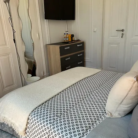 Garden Campo De Ourique - ゲストハウス *