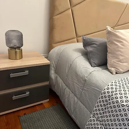 Garden Campo De Ourique - בית הארחה